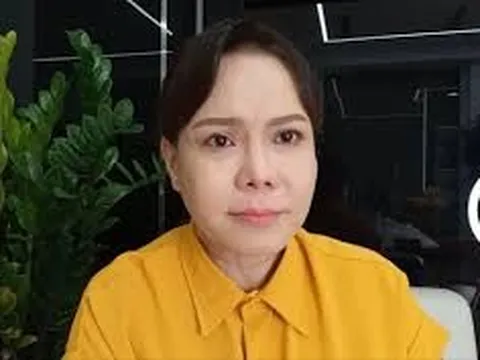 Phản ứng của khán giả khi Việt Hương làm từ thiện