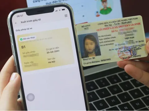 Xử lý ra sao nếu đã đổi GPLX trực tuyến nhưng vẫn chưa nhận được bằng cứng?