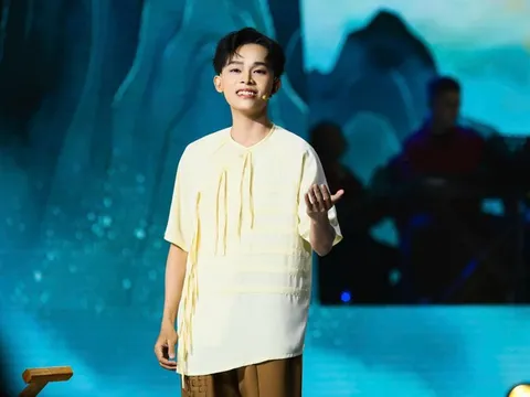 Hồ Văn Cường nói 'lời yêu' một nhân vật đặc biệt ngày đầu năm mới