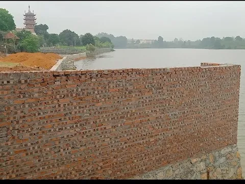 Hòa Thạch, Quốc Oai: Ngang nhiên chiếm lòng hồ, chính quyền bất lực?