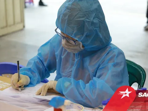 Ca nhiễm Covid-19 ở Hà Nội có lịch trình di chuyển dày đặc, tiếp xúc nhiều người
