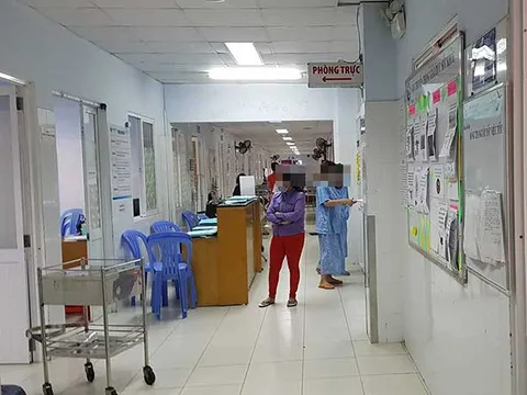 Người đàn ông nhiễm Covid-19 sàm sỡ nữ bệnh nhân cùng điều trị