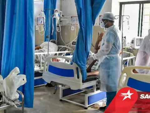 Xúc động con trai gọi video hát tặng mẹ sắp lìa xa cõi đời vì Covid-19