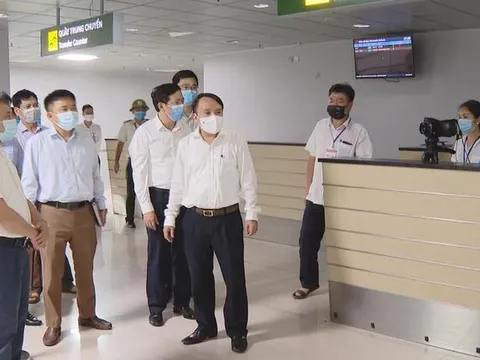2 ca mắc Covid-19 ở Hà Tĩnh không khai báo y tế điện tử khi xuống sân bay