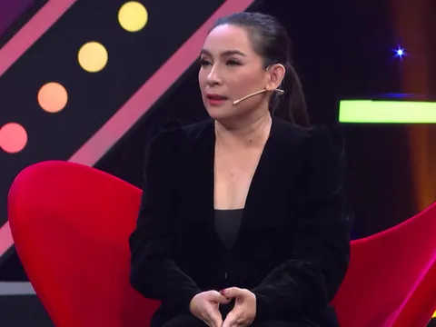 Phi Nhung 'vỗ mặt' anti-fan khi liên tục đòi tiền thay cho Hồ Văn Cường, trả lời thế này đã thỏa đáng?