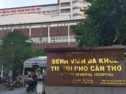 Giám đốc cùng 5 nhân viên y tế tại BVĐK TP Cần Thơ có kết quả âm tính với SARS-CoV-2