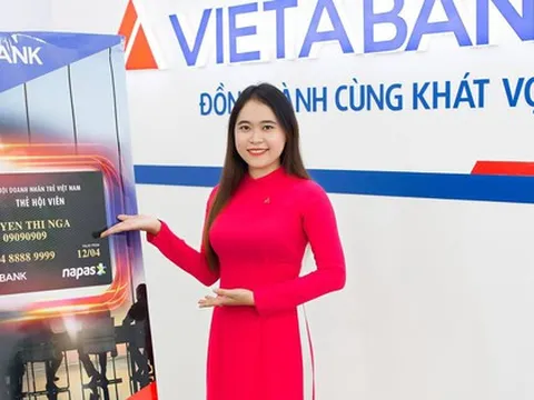 Việt Á Bank: Cổ phiếu giá rẻ, nợ xấu tăng mạnh