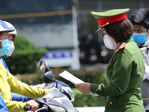 Đà Nẵng đổi mẫu giấy đi đường từ ngày 6/8; Quảng Bình áp dụng Chỉ thị 19 cho toàn tỉnh