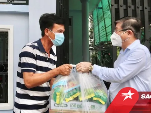 TP HCM sẽ hỗ trợ tiền mặt và lương thực cho công nhân, sinh viên, các trường hợp khó khăn...