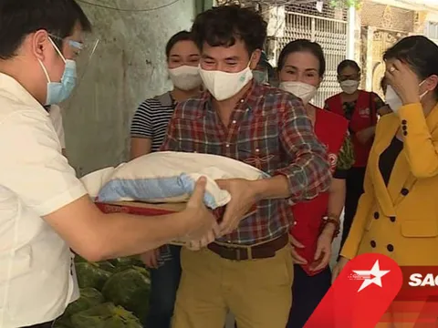 Bị mỉa mai chuyện đăng bài đi làm từ thiện, Xuân Bắc 'đáp trả' dí dỏm nhưng thâm thuý
