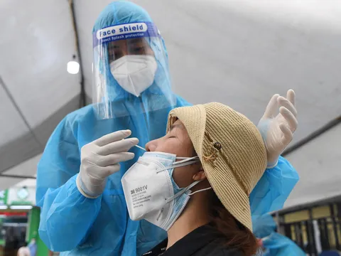 Sáng 30/8, Hà Nội phát hiện thêm 23 ca mắc Covid-19, trong đó, 18 ca đã cách ly