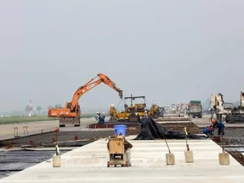 Dấu hỏi lớn từ văn bản cảnh cáo 2 nhà thầu bê trễ, thiếu trách nhiệm tại dự án sân bay Nội Bài