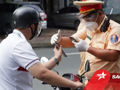 TP.HCM phát hiện 63 F0 lưu thông trên đường qua quét mã QR khai báo y tế