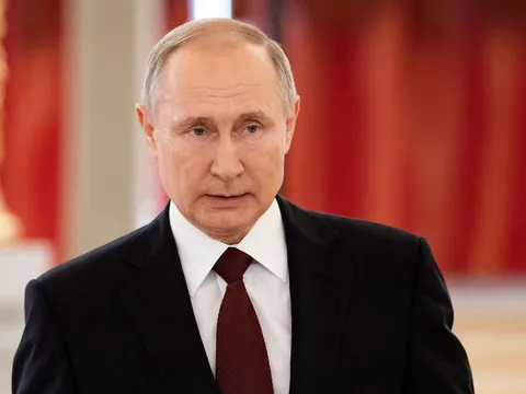 NÓNG: Tổng thống Putin tự cách ly; Điện Kremlin tiết lộ kết quả xét nghiệm và tình trạng sức khỏe