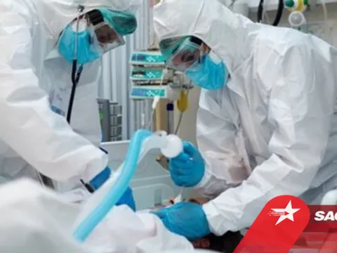 Là điều dưỡng nhưng từ chối tiêm vaccine, mẹ và con gái lần lượt qua đời vì Covid-19