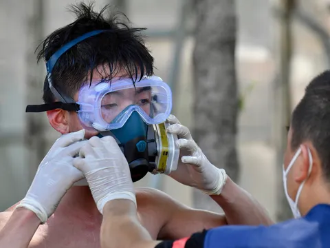 Phó Thị trưởng TQ đột ngột chết vì kiệt sức chống Covid-19: Ổ dịch ở Phúc Kiến kinh khủng cỡ nào?