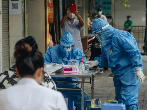 CDC Hà Nội: 'Ổ dịch' Bệnh viện Việt Đức đã qua nhiều chu kì lây nhiễm, số ca mắc có thể sẽ tăng lên