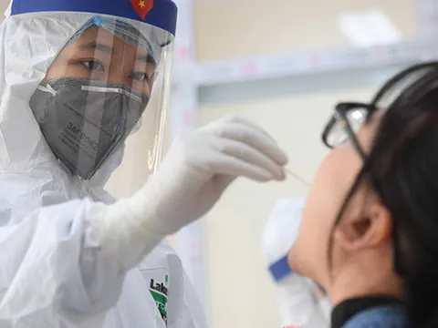 Ngày 8/10, có thêm 4.806 ca COVID-19, 9 tỉnh thành phố không có ca lây nhiễm thứ phát trong 14 ngày qua