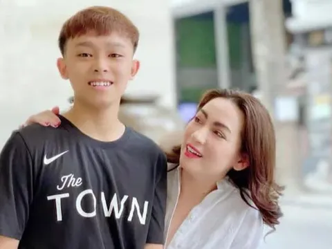 Hồ Văn Cường bị Trang Khàn 'dọa' đuổi ra khỏi nhà, em trai Phi Nhung lên tiếng