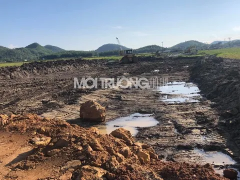 Nghệ An: Công trình cao tốc Bắc- Nam thi công theo kiểu 'hành dân'
