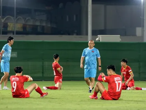 'Tuyển Việt Nam sẽ thua đậm Oman'