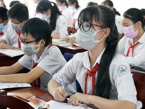 Hà Nội vừa đề xuất cho học sinh đi học trở lại trong điều kiện bình thường mới từ tuần sau