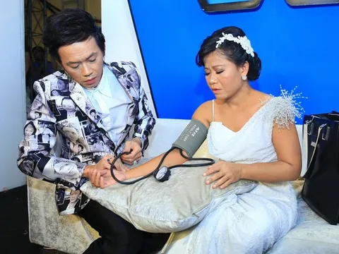 Con nuôi Hoài Linh bị té vỡ xương háng, đột quỵ trong lúc đang nằm viện khiến nhiều người lo lắng