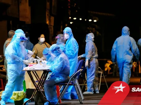Hà Nội: 104 ca mắc ngày 4/11, trong đó 64 ca cộng đồng ở 18 quận huyện với hàng loạt chùm ca bệnh