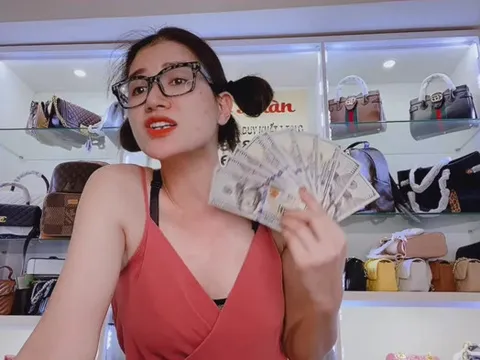 Trang Khàn đưa ra hướng giải quyết 1.000 đô 'từ trên trời rơi xuống', nghi ngờ bị ám hại