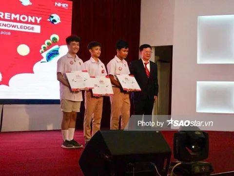 Lan truyền ảnh Hồ Văn Cường được nhận học bổng tài năng tại trường đại học, thực hư thế nào?