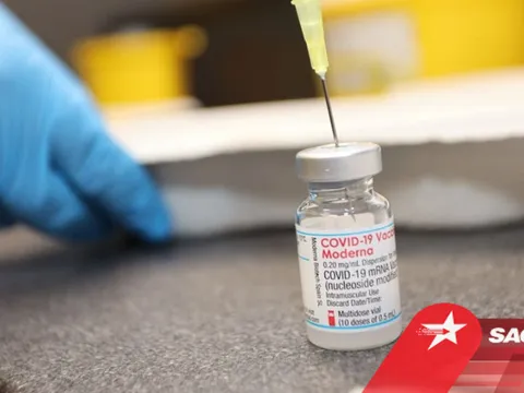 Moderna sắp tung ra vaccine tăng cường chống lại biến thể Omicron