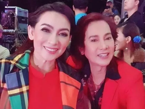 Nghẹn ngào hình ảnh ca sĩ Ngô Quốc Linh và Phi Nhung thân thiết trước khi mất vì Covid-19