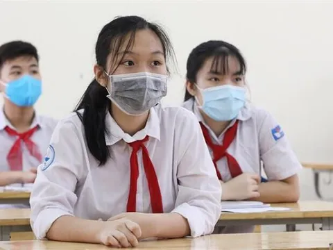 Học sinh cả nước trở lại trường sau kỳ nghỉ Tết Nguyên đán