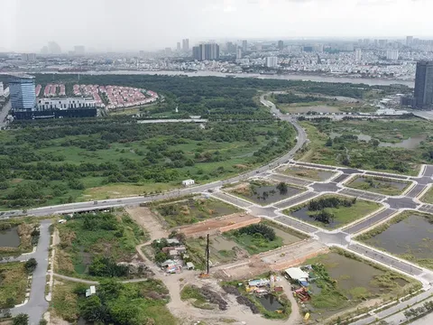 Vì sao các doanh nghiệp trúng đấu giá đất Thủ Thiêm chây ì nộp tiền?