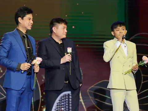 Netizen cảm ơn bầu Thụy và Ngọc Sơn vì đã làm điều này cho Hồ Văn Cường