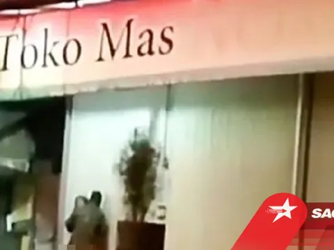 Clip cặp đôi 'ân ái' trên đường bị phát tán, cảnh sát choáng váng khi 'nam chính' là cụ ông 120 tuổi