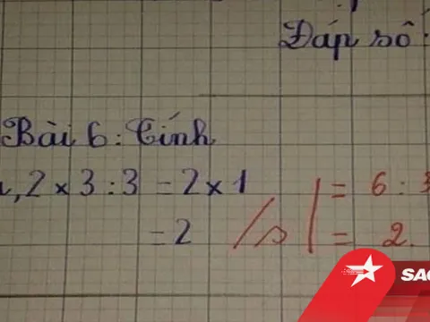 Bài toán '2 x 3 : 3 =?': Học sinh đưa ra đáp án bằng 2 nhưng cách giải của cô giáo mới được chấp nhận