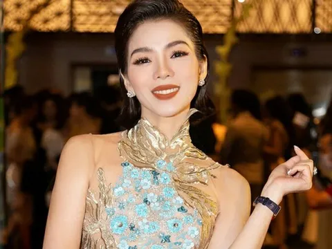 Lệ Quyên 'sướng rơn' khi bị nghi mặc quần độn mông