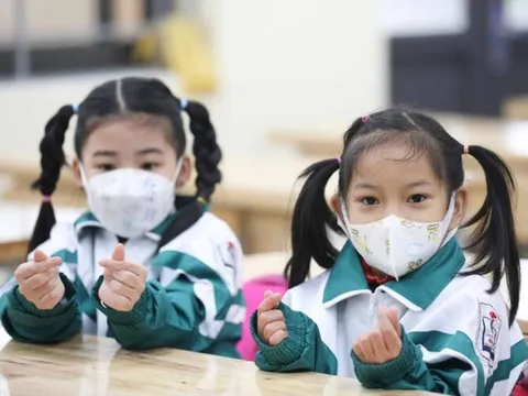 Gần một triệu học sinh lớp 1-6 tại Hà Nội trở lại trường từ 6/4