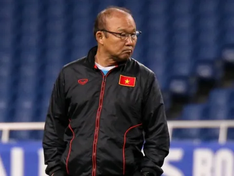 Ông Park phản ứng khi bị nói sợ U23 Indonesia, nổi cáu về quân số: Không lo lắng, đừng nghi hoặc!