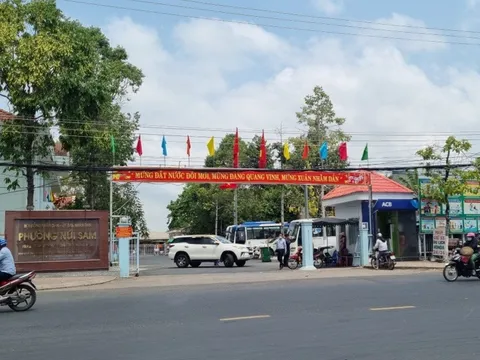 An Giang: Cần sớm chấn chỉnh những bất cập trong quản lý du lịch tại núi Sam