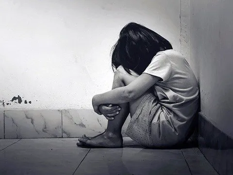 Lừa xin việc giùm, gã thanh niên hiếp dâm bé gái 14 tuổi