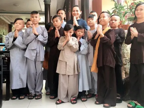 Cuộc sống hiện tại của con nuôi Phi Nhung ra sao khi mẹ qua đời?