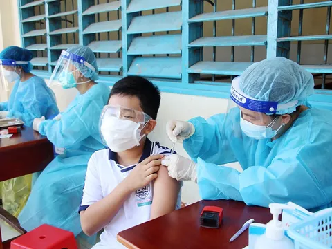 Hoàn thành việc tiêm mũi 2 cho trẻ từ 5 đến dưới 12 tuổi trong quý II/2022