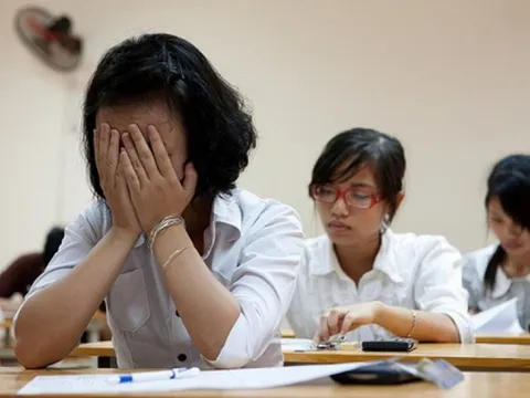 Bộ GD&ĐT vào cuộc vụ phụ huynh tố nhà trường ép học sinh 'học yếu' không được thi vào lớp 10