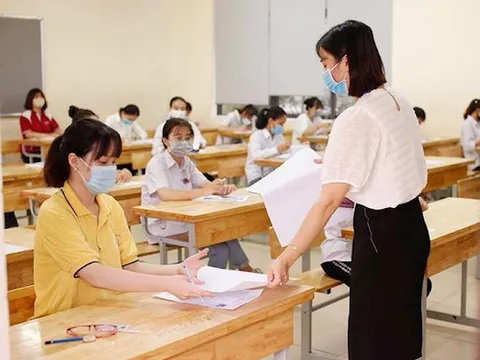 Đối tượng nào được miễn thi Ngoại ngữ trong kỳ thi Tốt nghiệp THPT 2022?