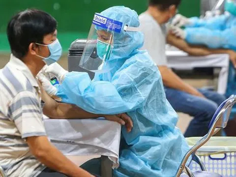 Dịch COVID-19: Các địa phương đề xuất nhu cầu vaccine tiêm mũi 4 trước ngày 25/5