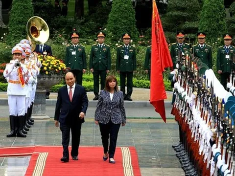 Chủ tịch nước chủ trì lễ đón Tổng thống Hy Lạp thăm Việt Nam