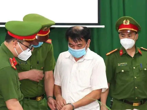 Giám đốc CDC Hà Giang bị khai trừ Đảng sau khi bị bắt vì nhận hối lộ của Việt Á