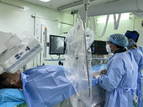 TP Cần Thơ: Một bệnh nhân mang quốc tịch Mỹ bị nhồi máu cơ tim cấp được cấp cứu kịp thời